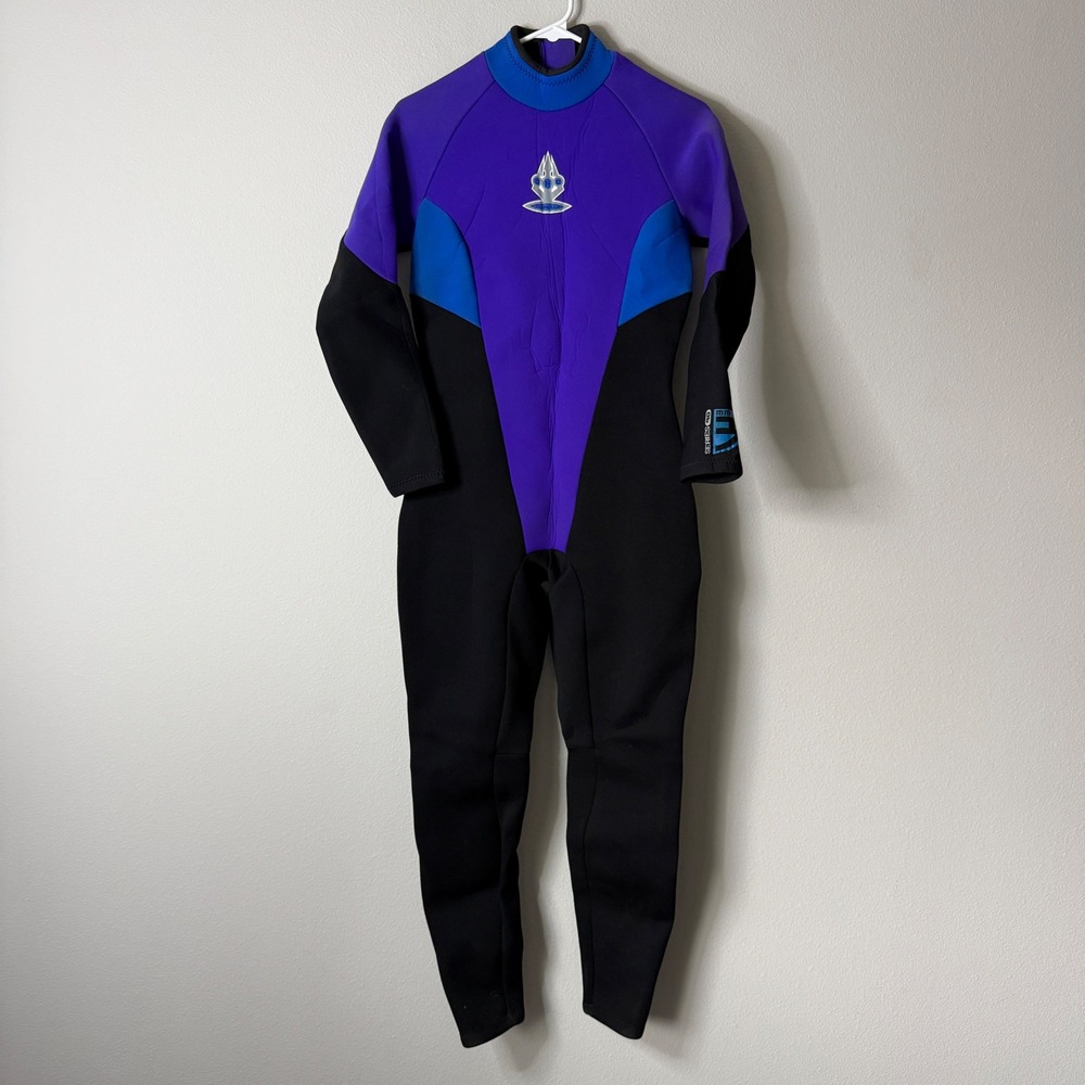 Deep Heet Womens 12‎ Full Wetsuit Purple Black Back Zip Surf Dive